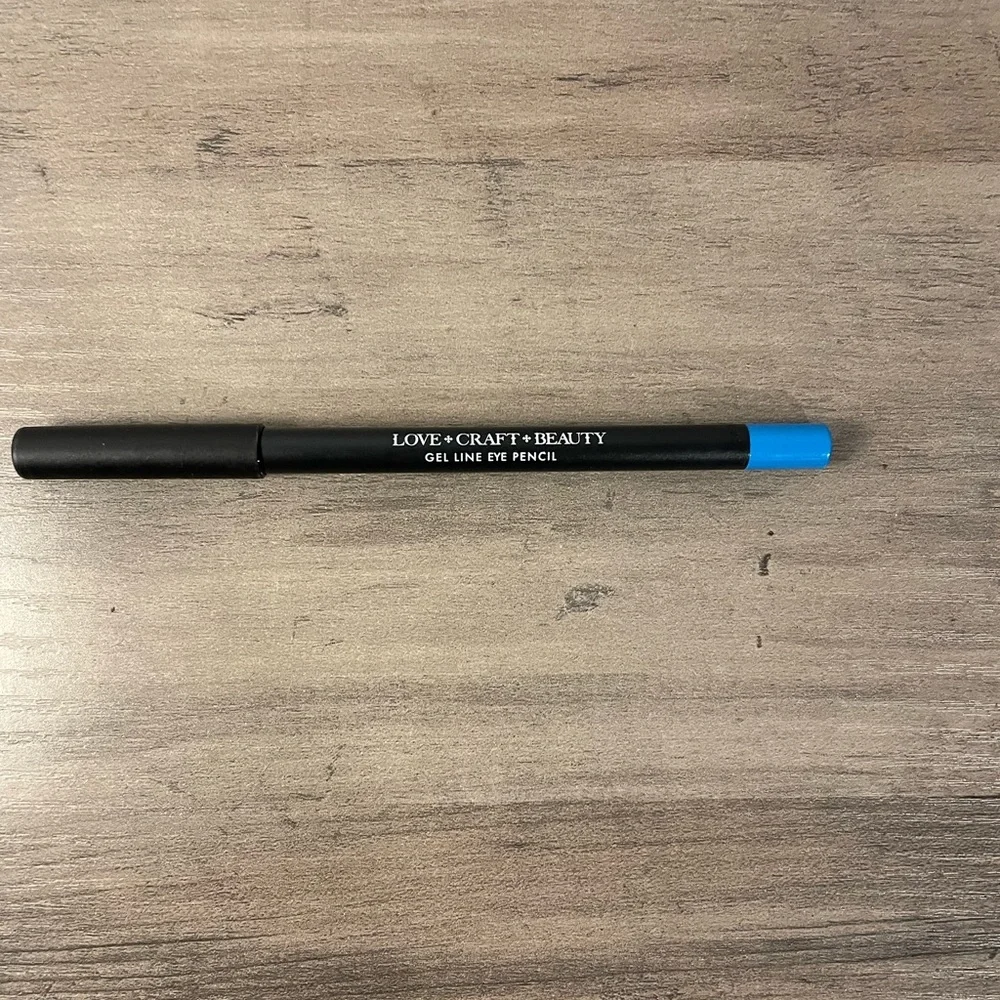 Love Craft Beauty: Gel Line Eye Pencil